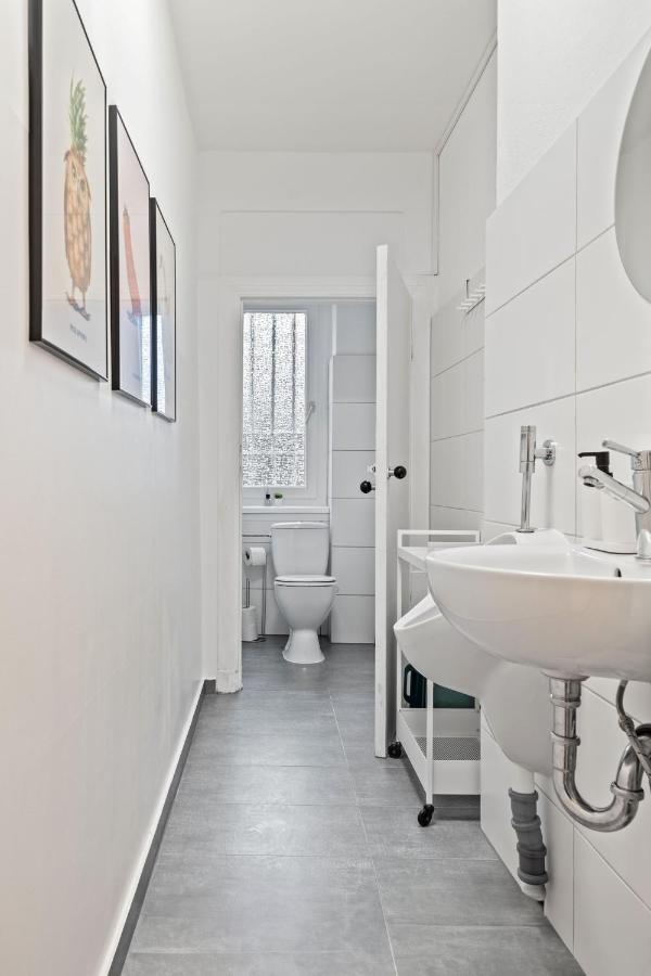 Neues Zentrales Apartment,10 Betten,vollmoebliert, Wifi Appartamento